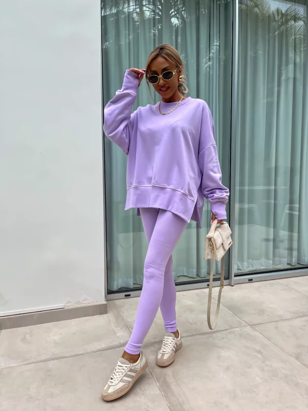 GR - Casual and Comfortable Oversized Sweatshirt