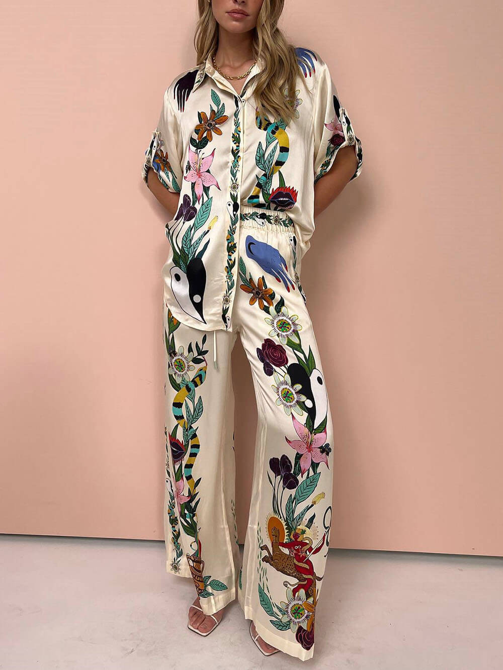 GR | Satin two-piece set with floral jungle print