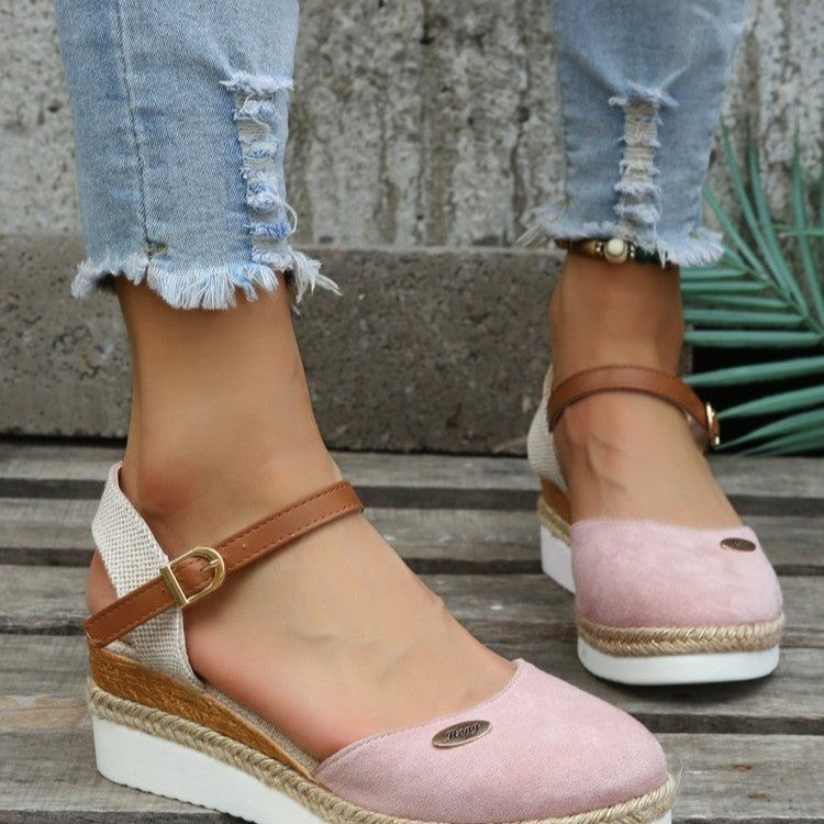 GR | Lightweight platform wedge sandals made of hemp rope