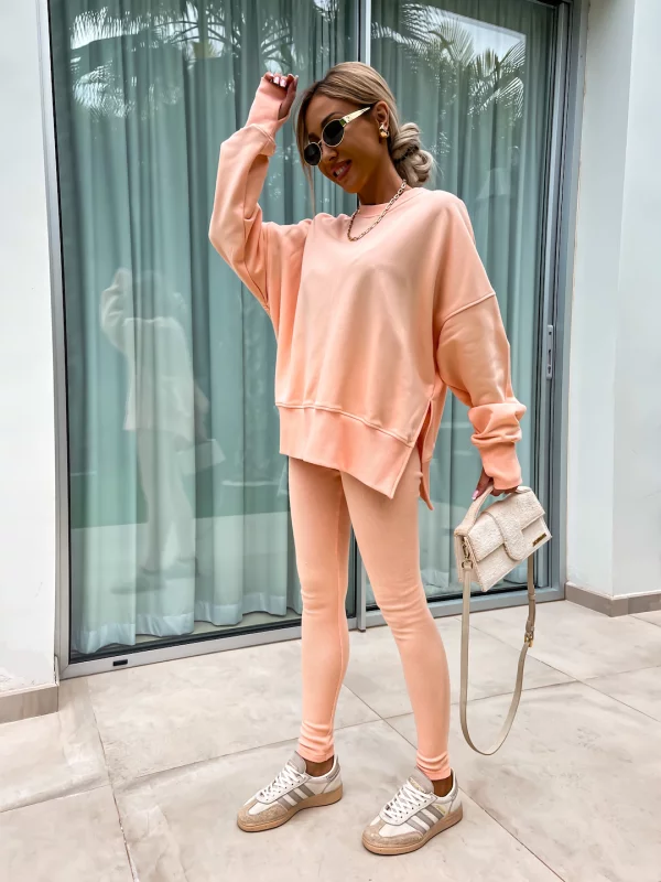 GR - Casual and Comfortable Oversized Sweatshirt