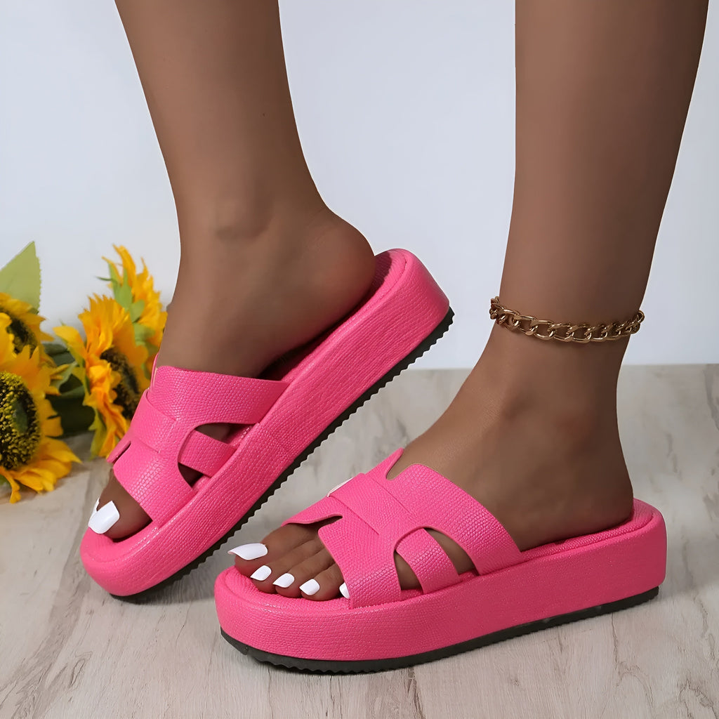 GR | Comfortable flip-flop sandals with a thick sole and non-slip surface