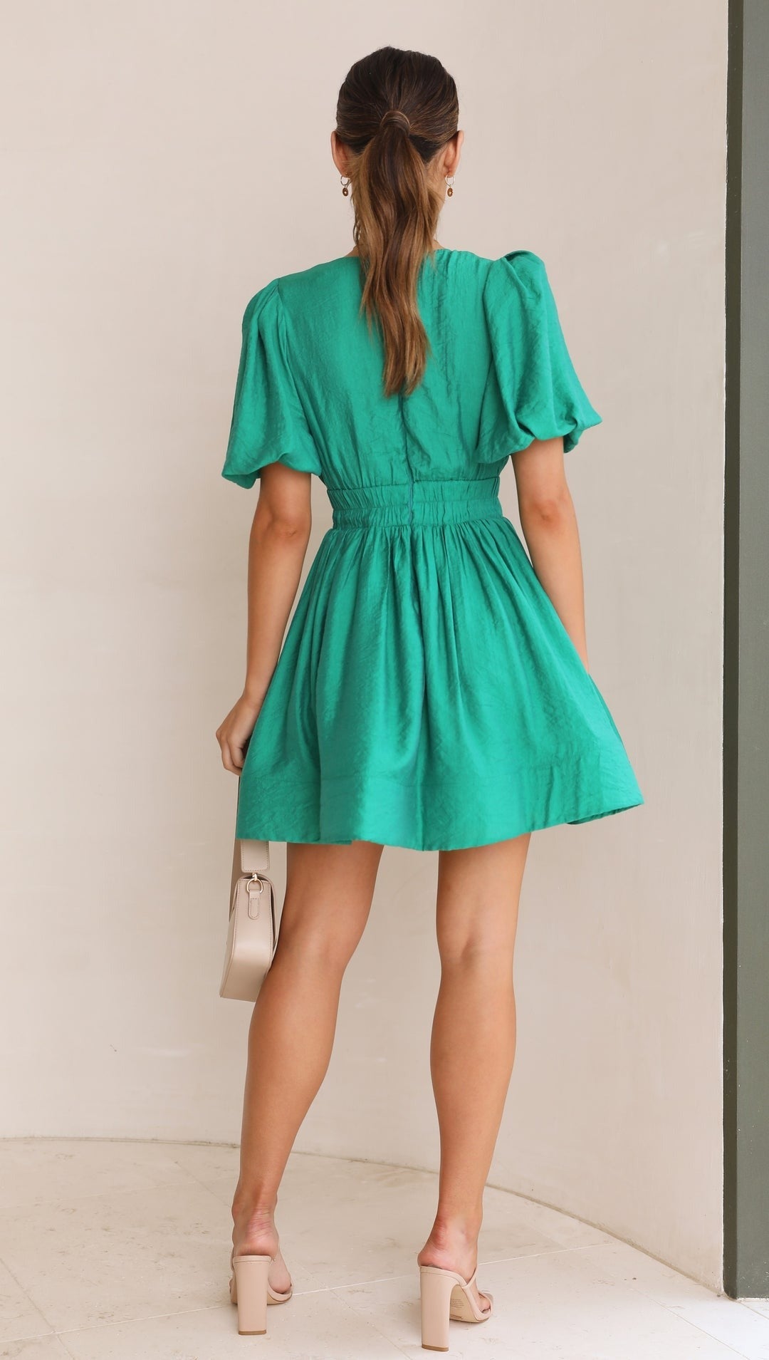 GR | Minikleid mit V-Ausschnitt und Puffärmeln für Damen
