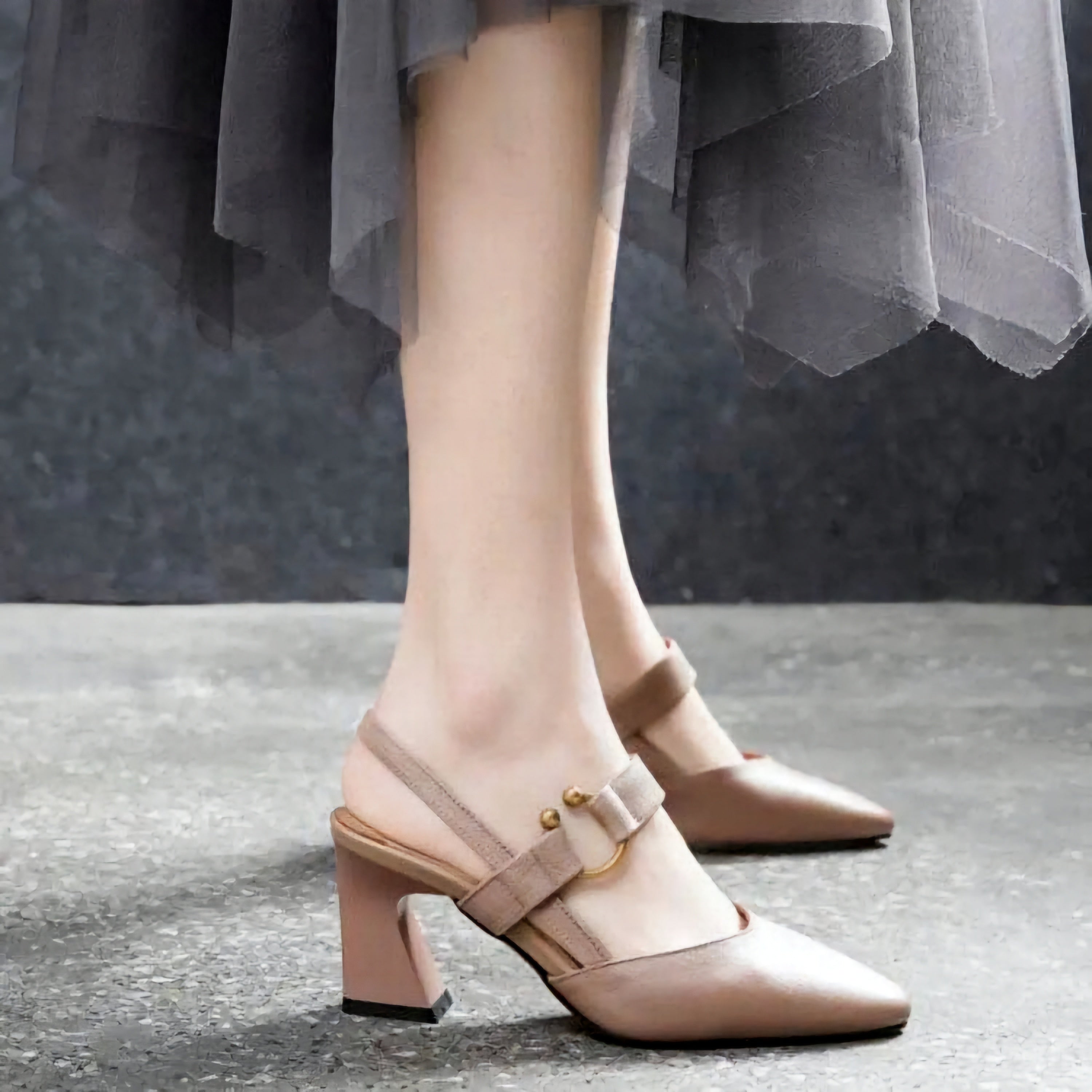 GR | Orthopedic sandals with heels