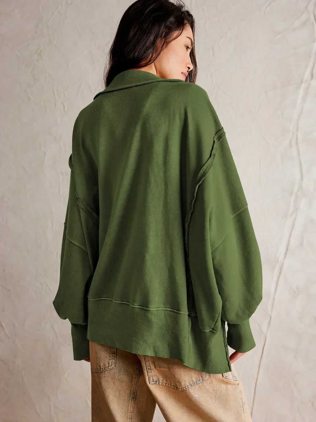 GR - Casual sweatshirt with buttons and lamp sleeves