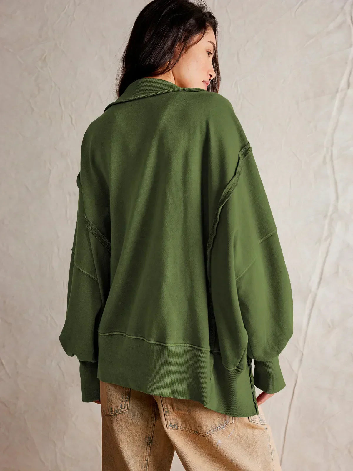 GR - Casual sweatshirt with buttons and lamp sleeves