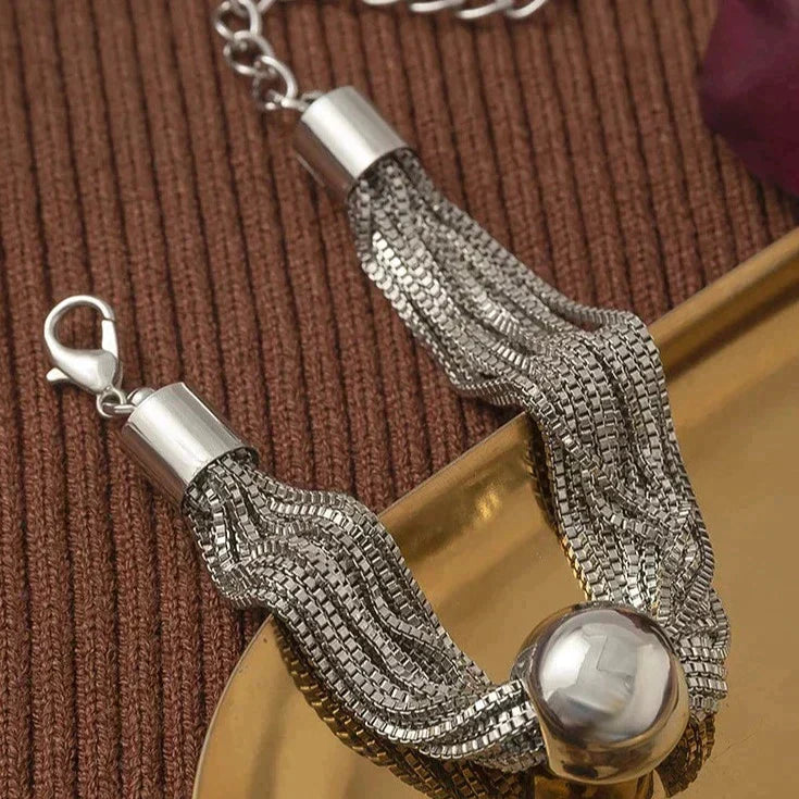 GR | Shiny Necklace For A Luxurious Look