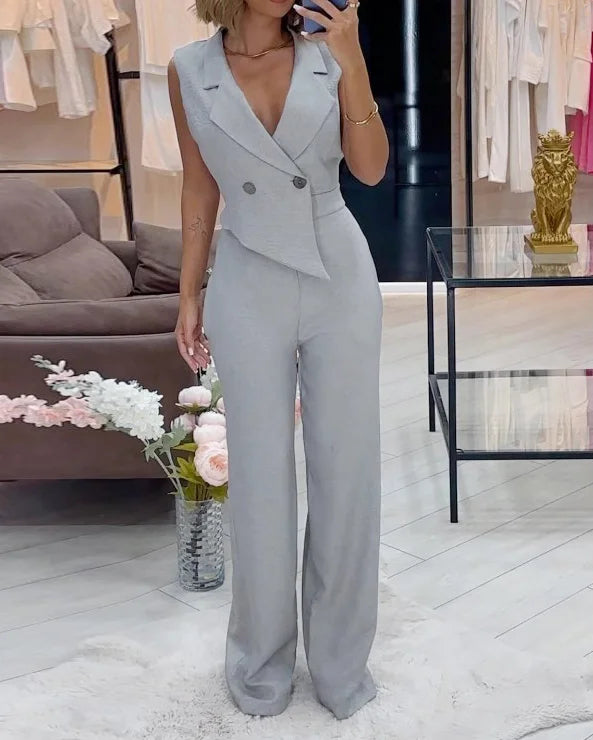 GR | Jumpsuit with lapel collar in solid color