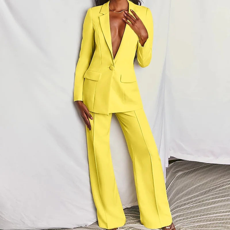 GR | Elegant women's suit with long sleeves and trousers