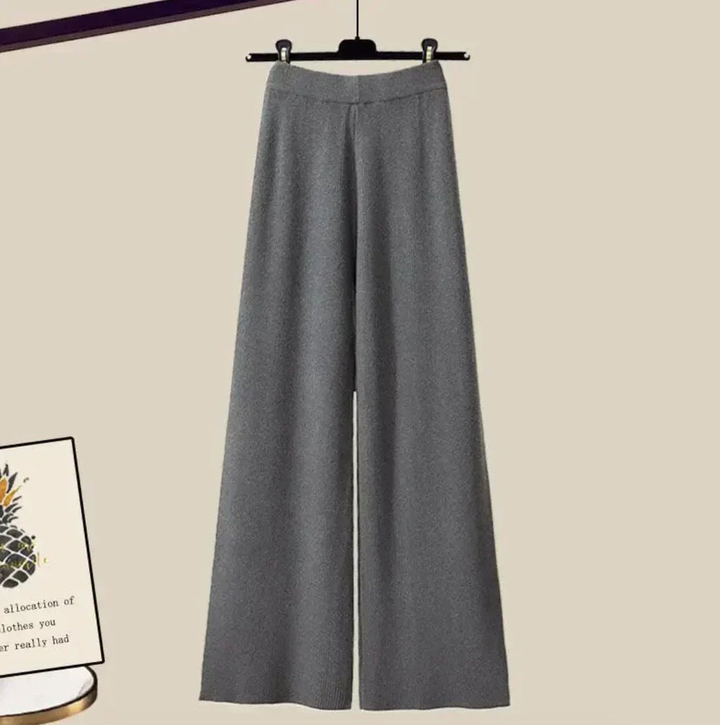 GR | Comfortable three-piece set with long sleeves