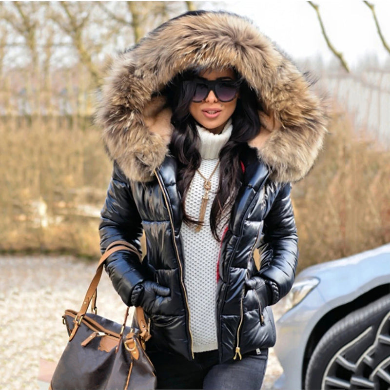 GR - Fashionable, lined jacket with hood and faux fur collar