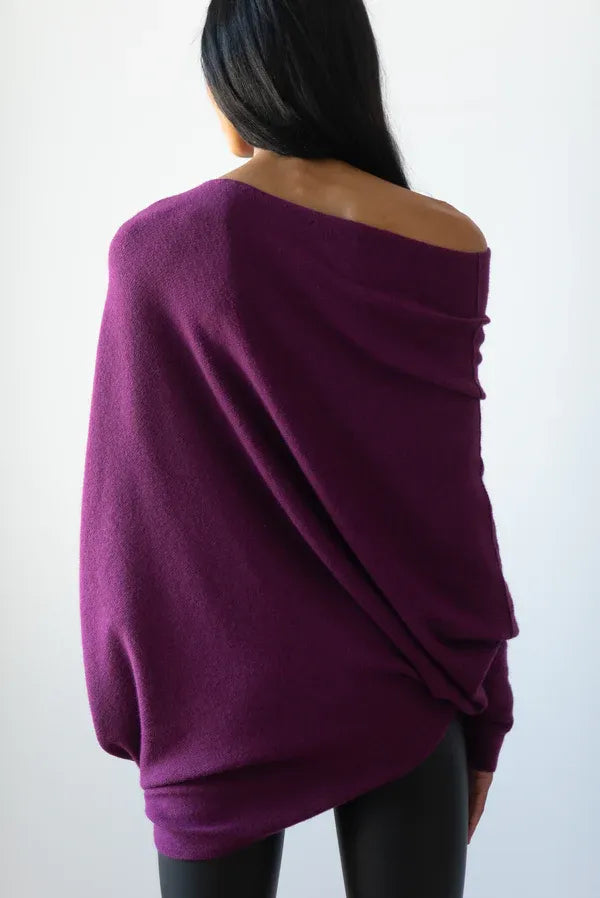 GR | Asymmetrischer Damenpullover mit eleganter Drapierung