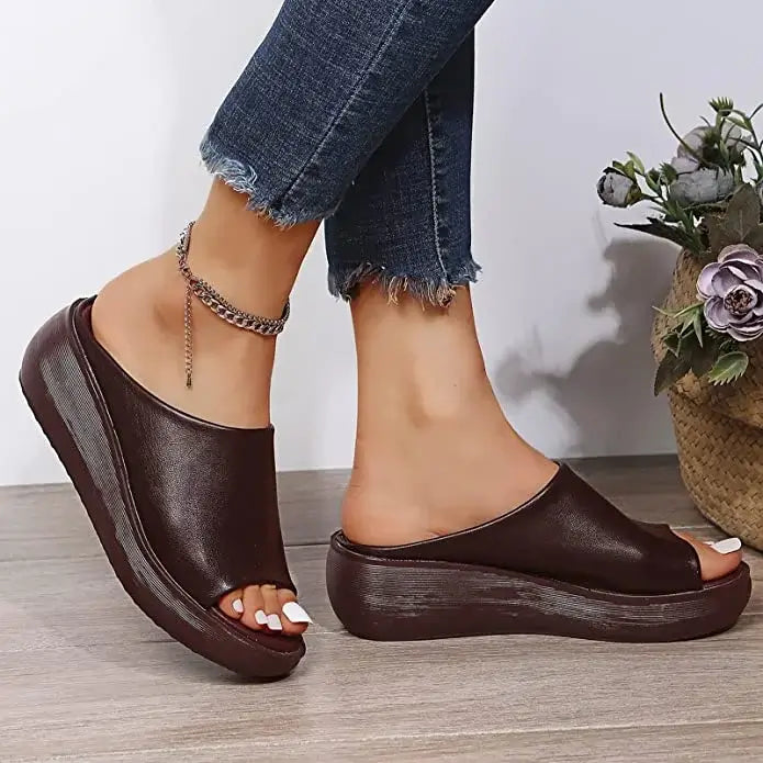 GR | Women's slippers with leather sole