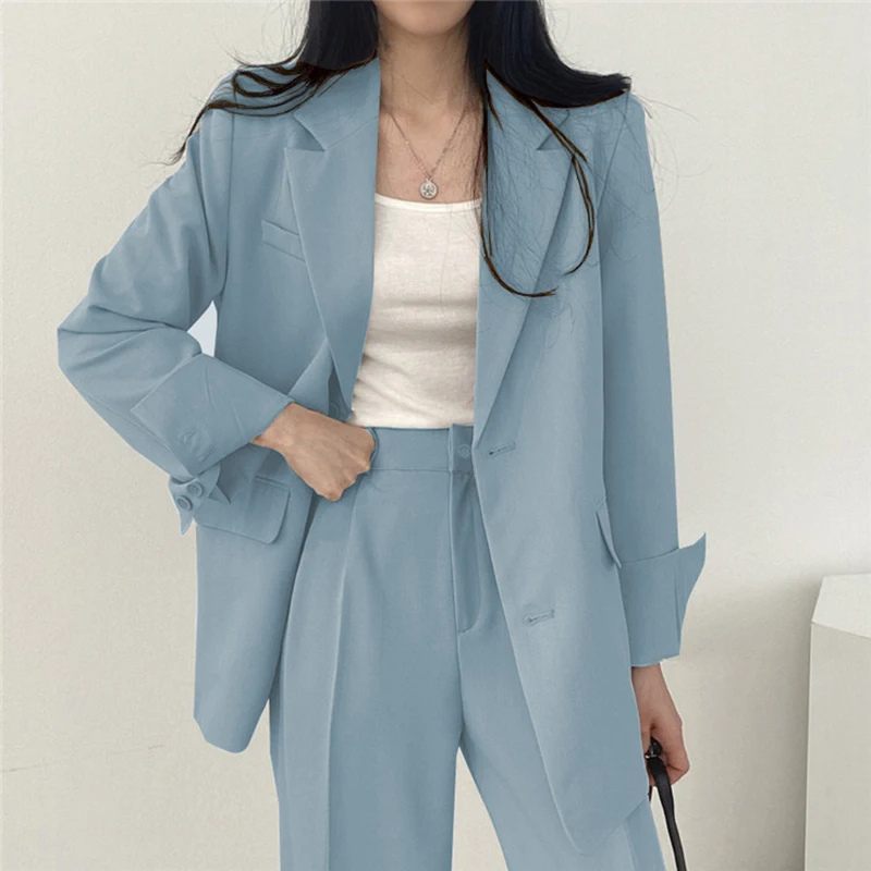 GR | Long women's blazer with wide lapels and relaxed fit