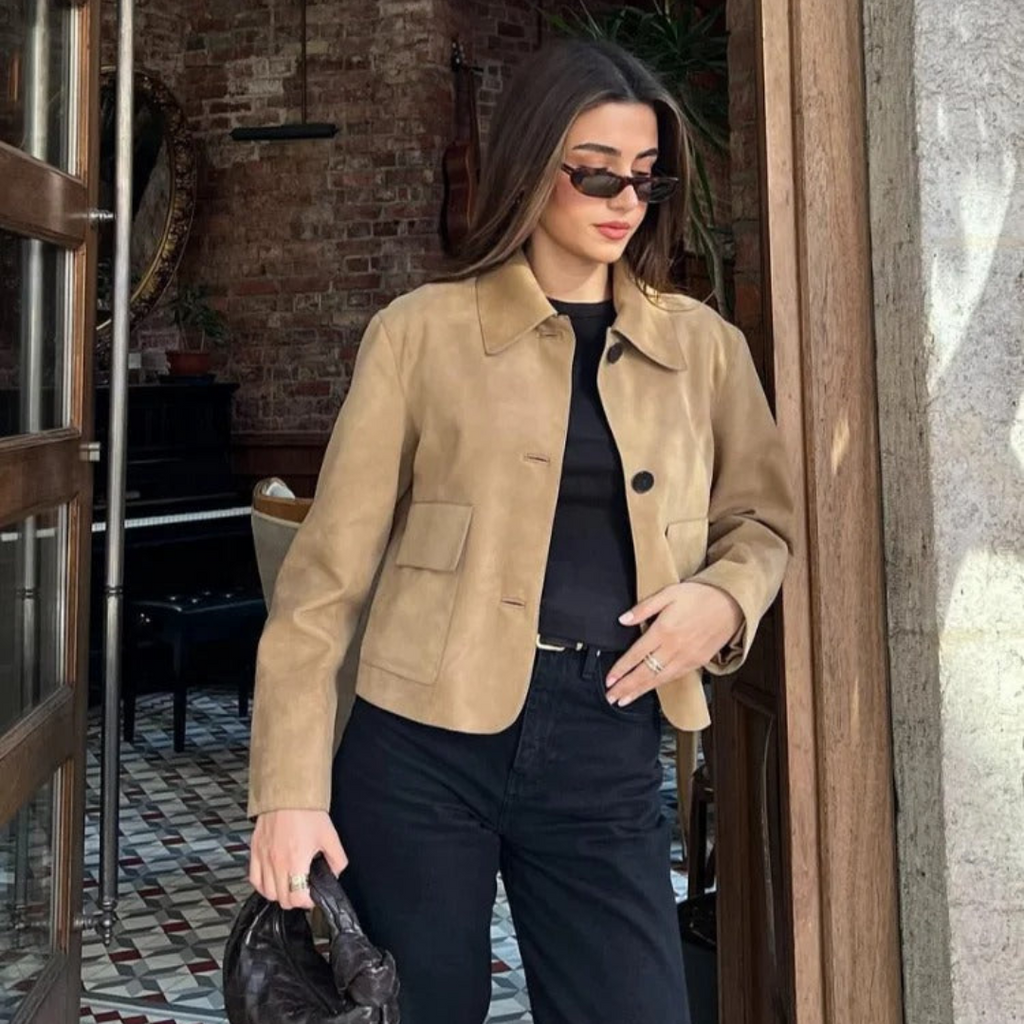GR | Beige leather jacket