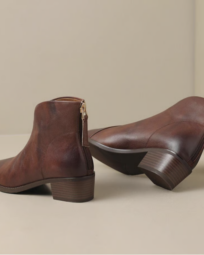 GR | Elegant boots