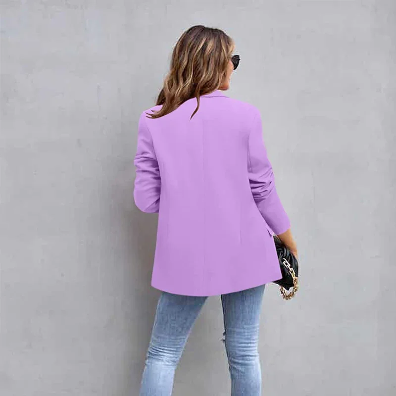 GR | Long women's blazer with flap pockets and tailored cut