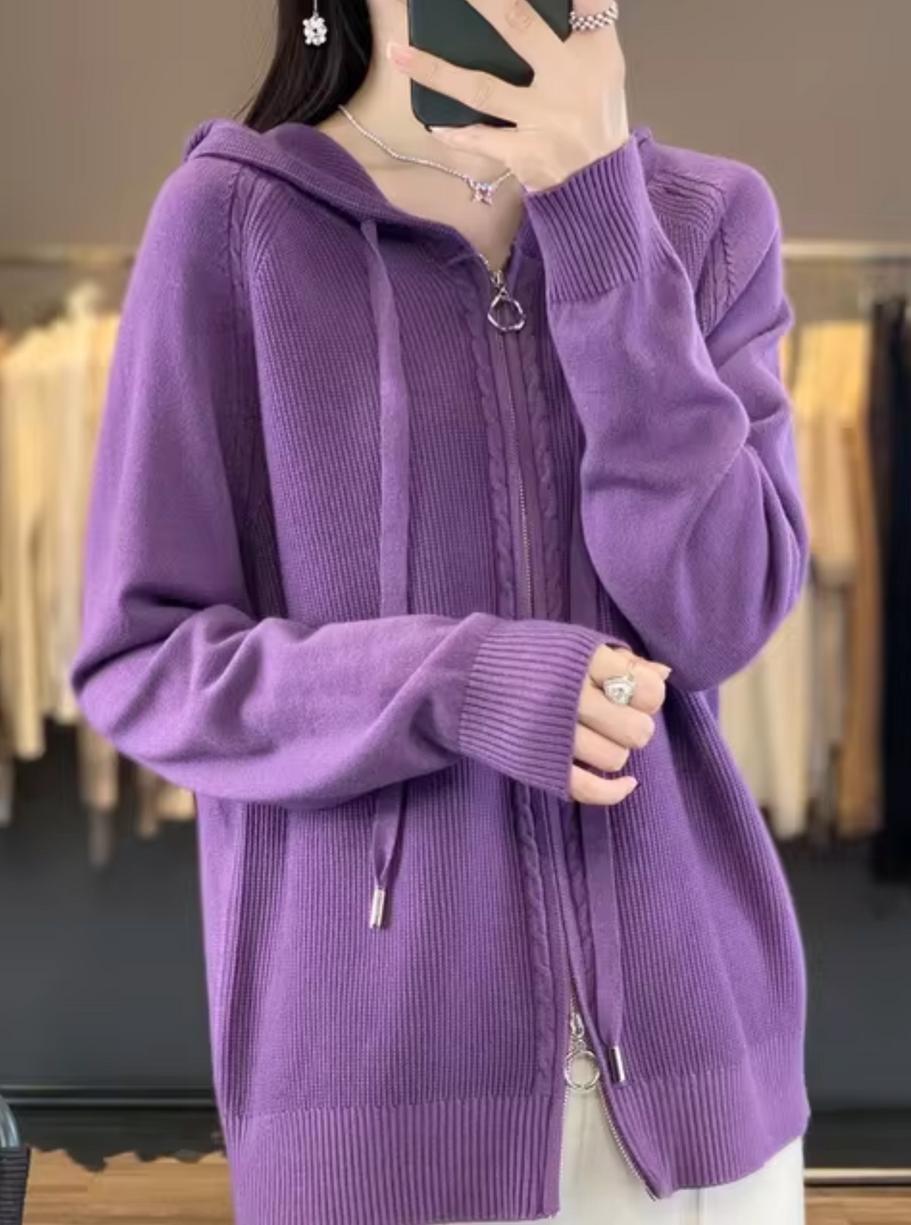 – Knitted cardigan with hood
