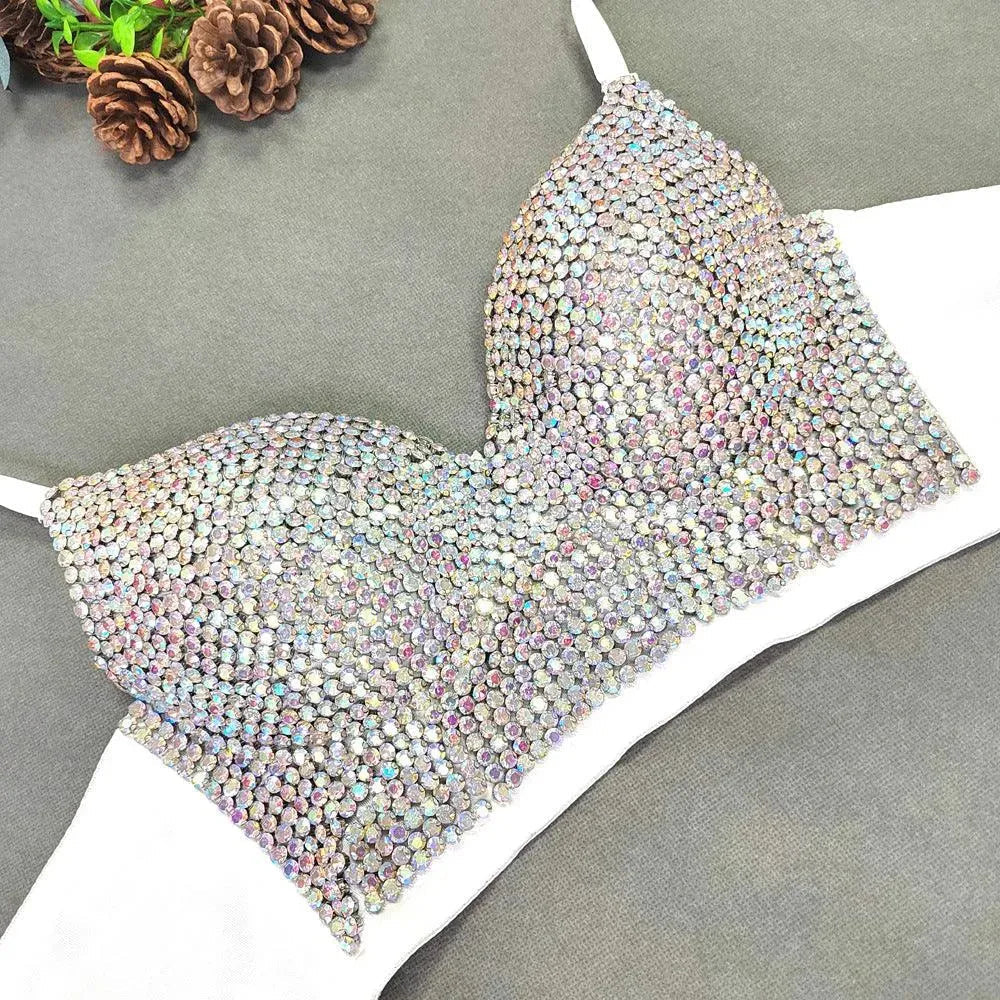 GR | Sexy V-neck bustier-style top with subtle diamonds