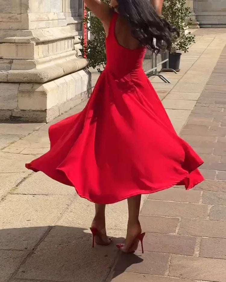 GR | Red fitted midi dress with straps
