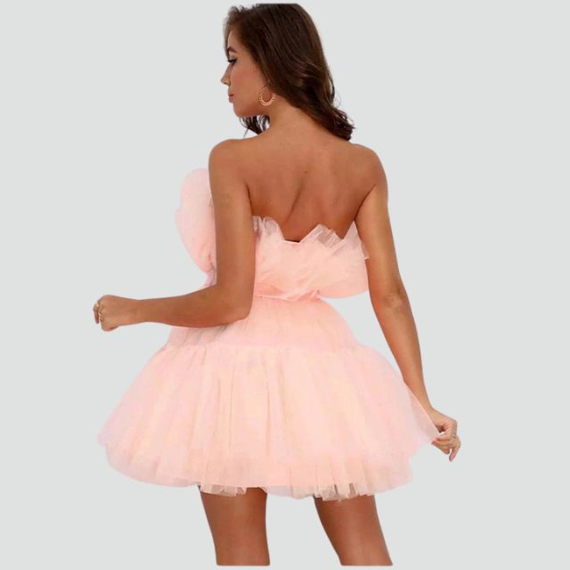 GR | Trägerloses Tüllkleid mit geschichtetem Rock