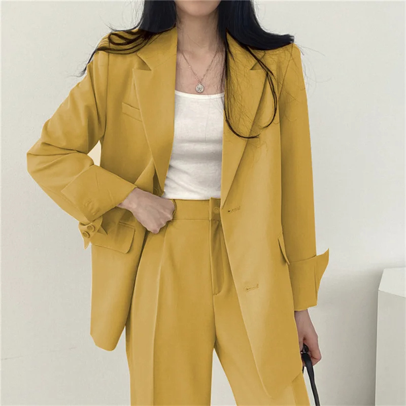 GR | Long women's blazer with wide lapels and relaxed fit
