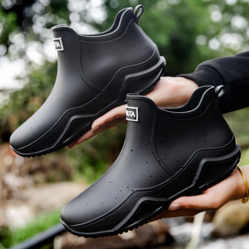 GR | Women's ankle boots – lightweight and waterproof