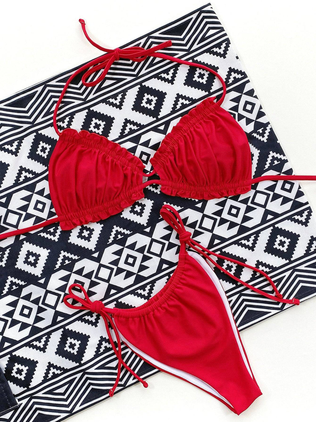 GR | Ruffled halterneck bikini set