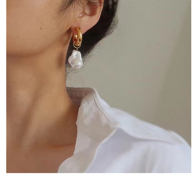 GR | Baroque pearl earrings