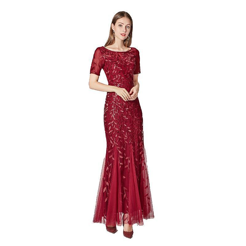 GR | Elegantes Abendkleid in Gold