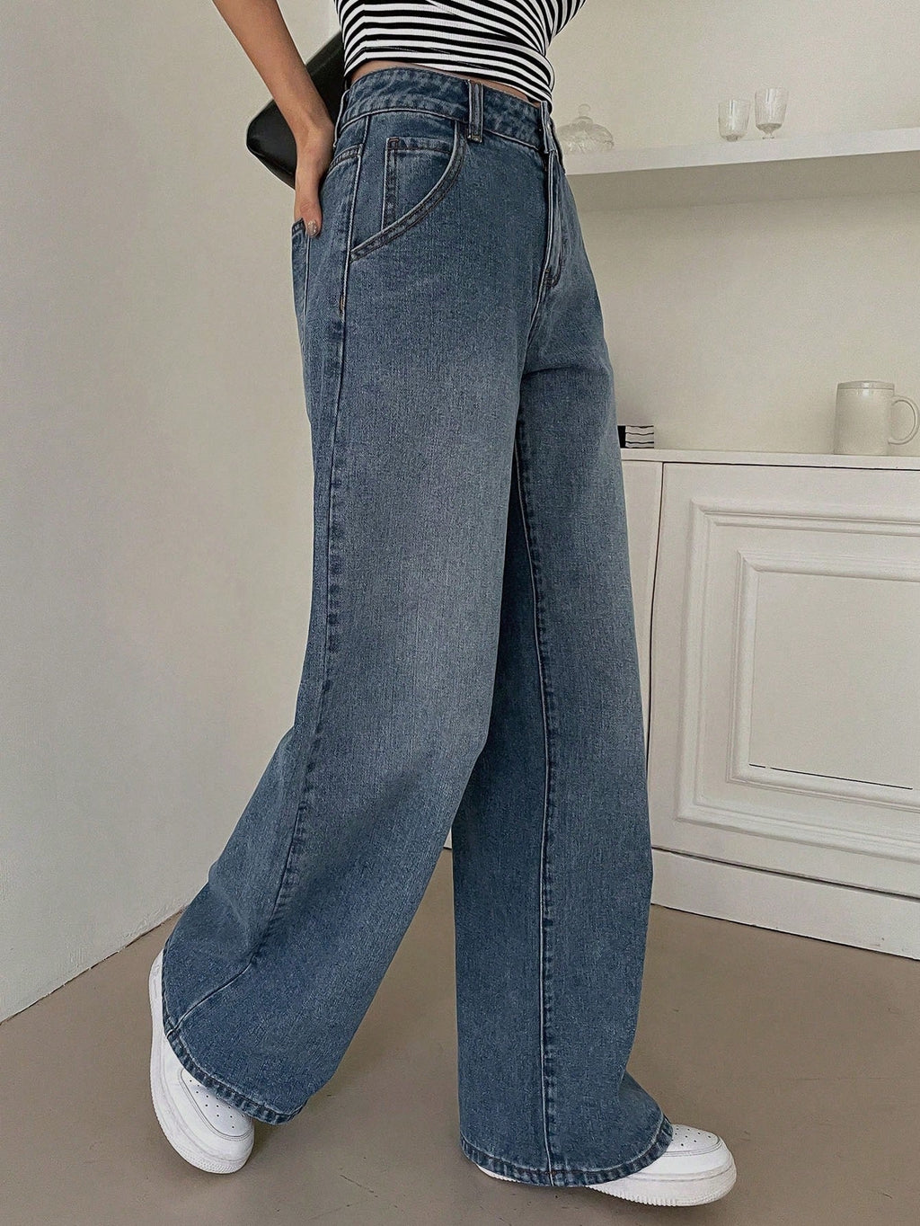 GR | Figurfreundliche High-Waist Weite Jeans