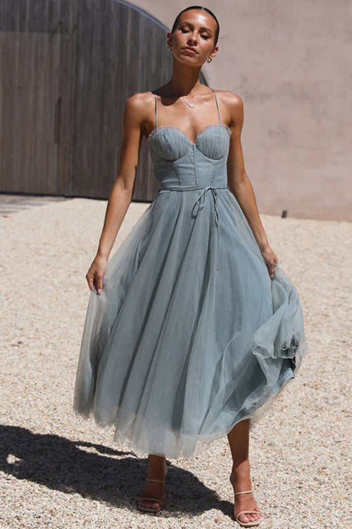 GR | Rare Beauty Tüll Rückenfreies Midi Kleid