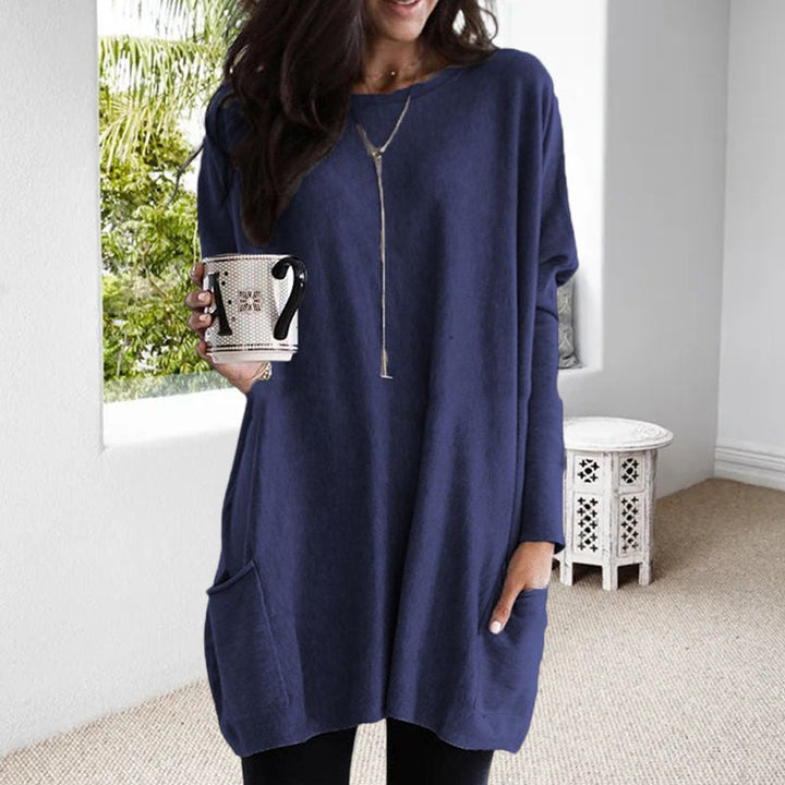 GR - Women's relaxed fit pocket tunic for everyday comfort