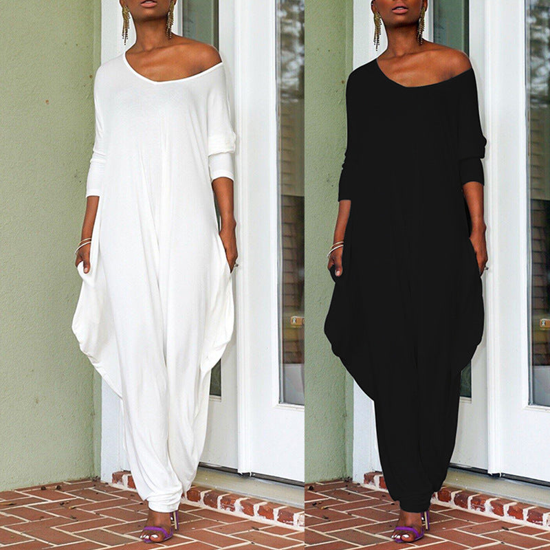 Women's oversized jumpsuit with deep V-neck and relaxed fit, size [size]