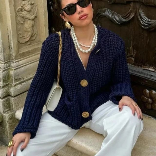 GR | Chunky knit cardigan with large buttons