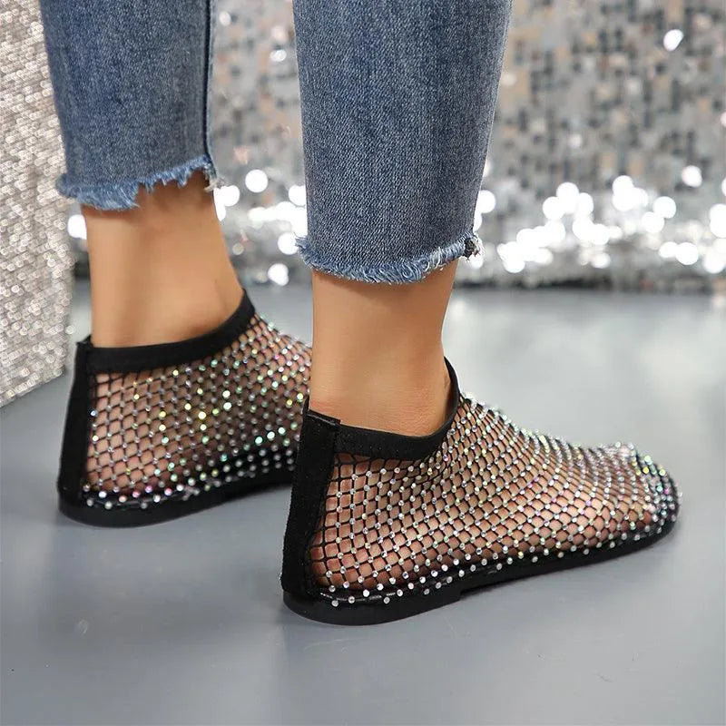 GR | Flat sandals with rhinestone design