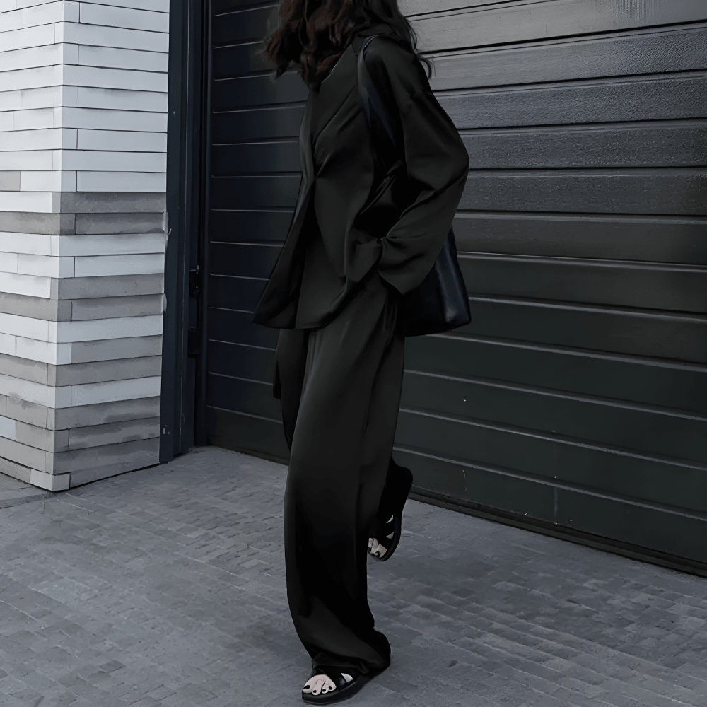 GR | Plus size, two-piece business suit