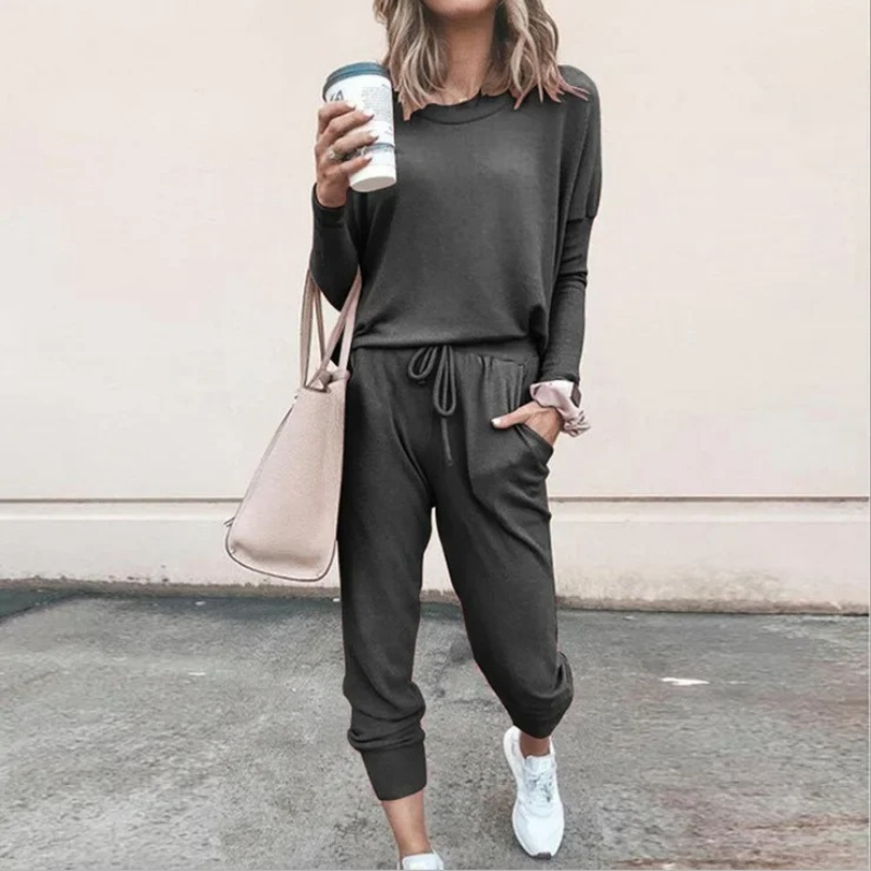 GR | Women's Loungewear Set, Comfortable Two-Piece with Drawstring and Long-Sleeved Shirt