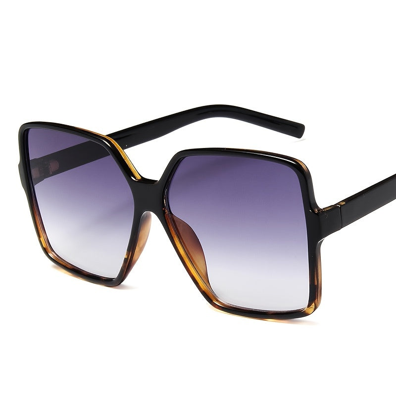 GR | Large Gradient Sunglasses for Women