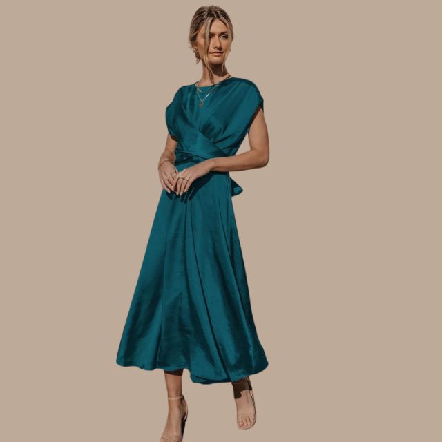 GR | Wickel-Midikleid mit Kappenärmeln