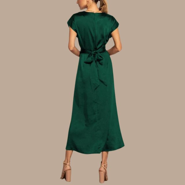 GR | Wickel-Midikleid mit Kappenärmeln