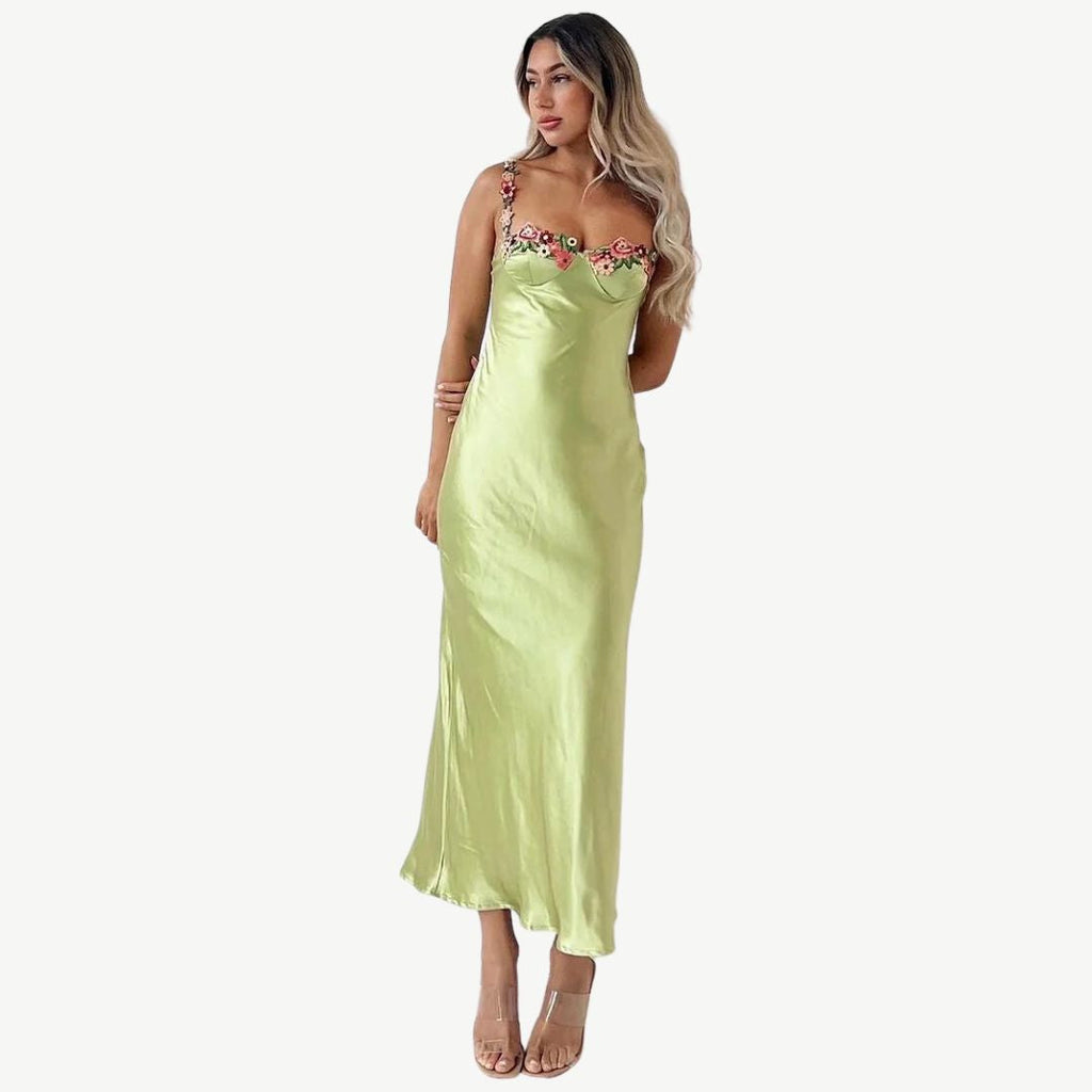 GR | Embroidered satin dress