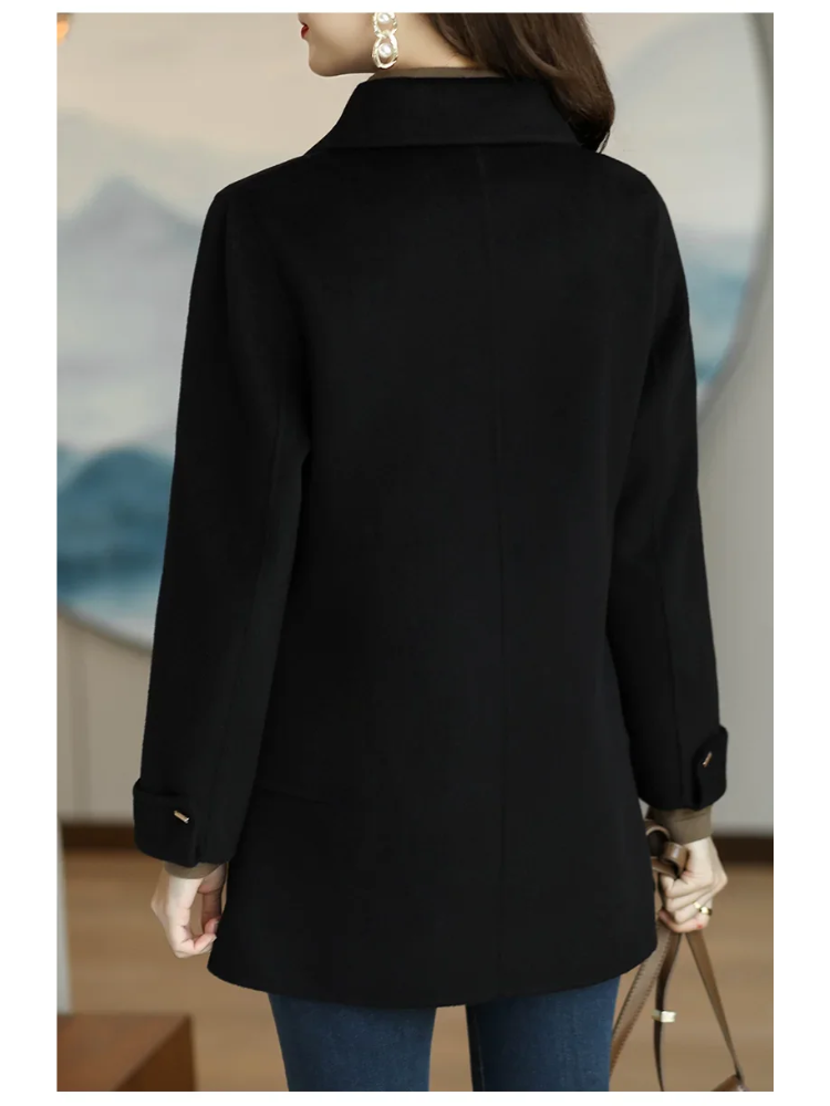 GR | Classic trench coat with peak collar