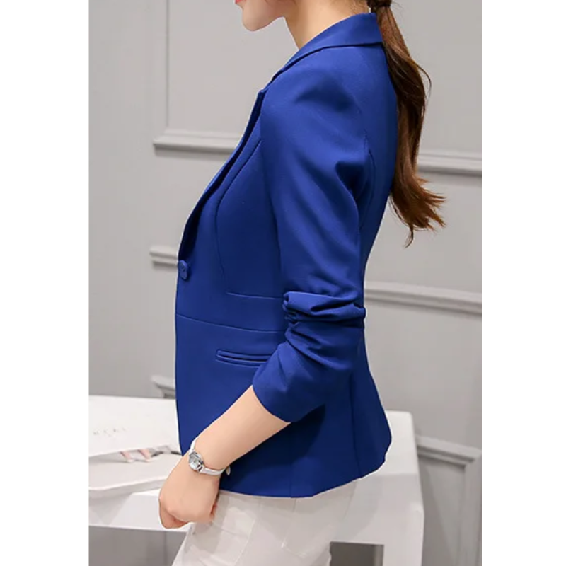 GR | Elegant women's blazer with long sleeves. Perfect for work.
