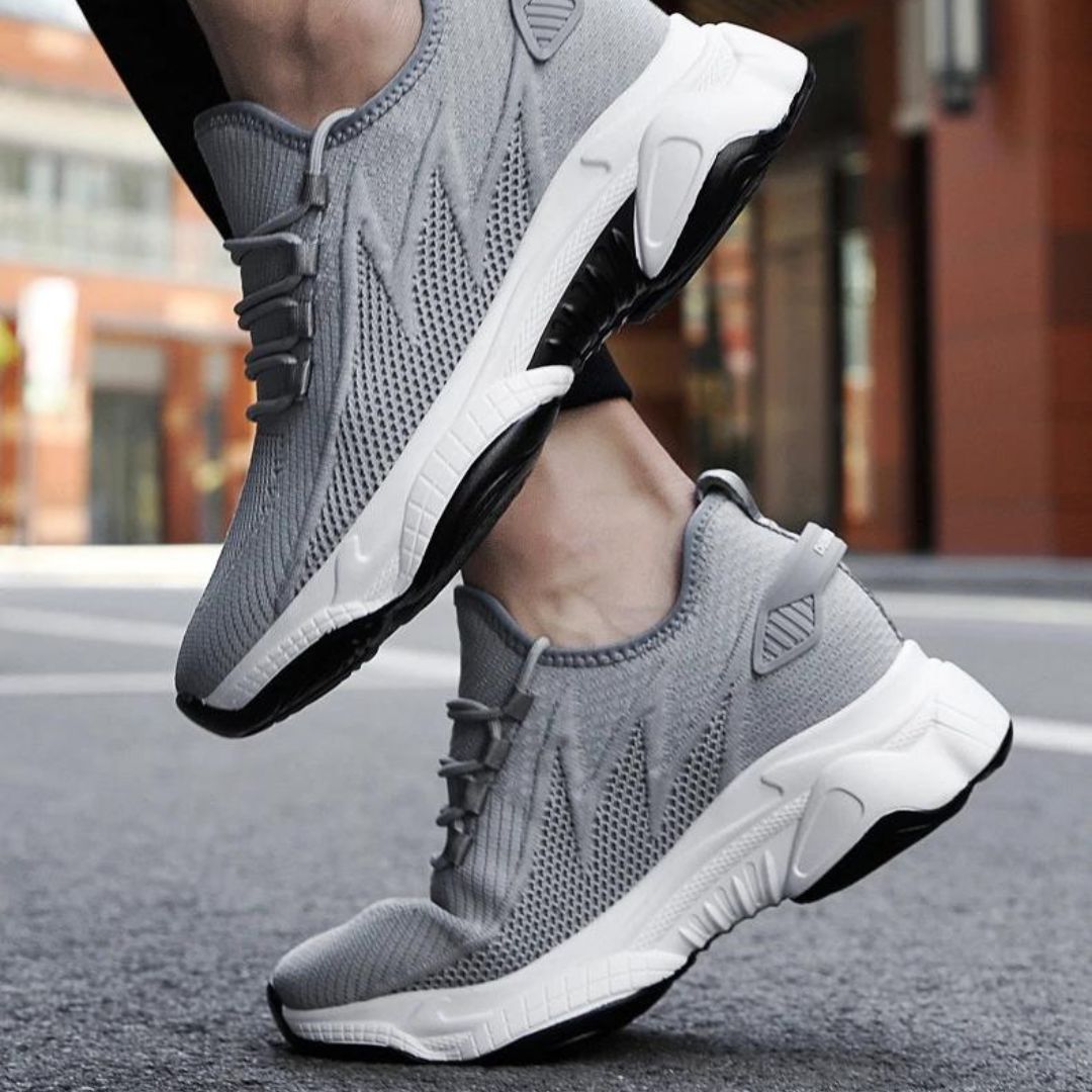 GR | Skyboost Pro Sneakers