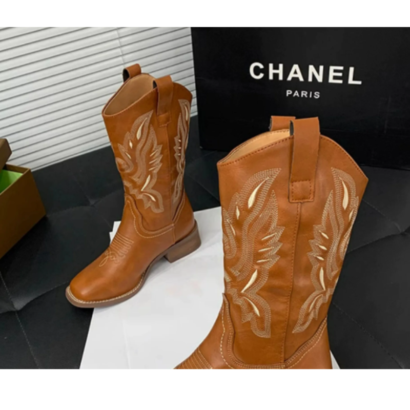 GR | Western style boots for women with pointed toe and block heel, cowboy boots for women