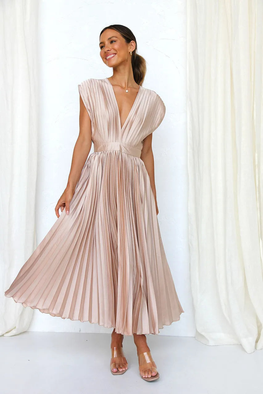 GR | Faltendes Plunge Midi Kleid