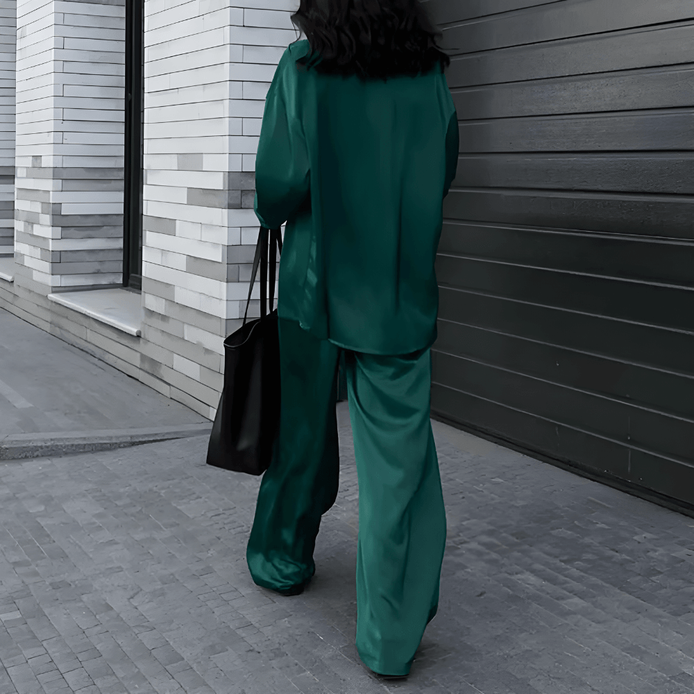 GR | Plus size, two-piece business suit