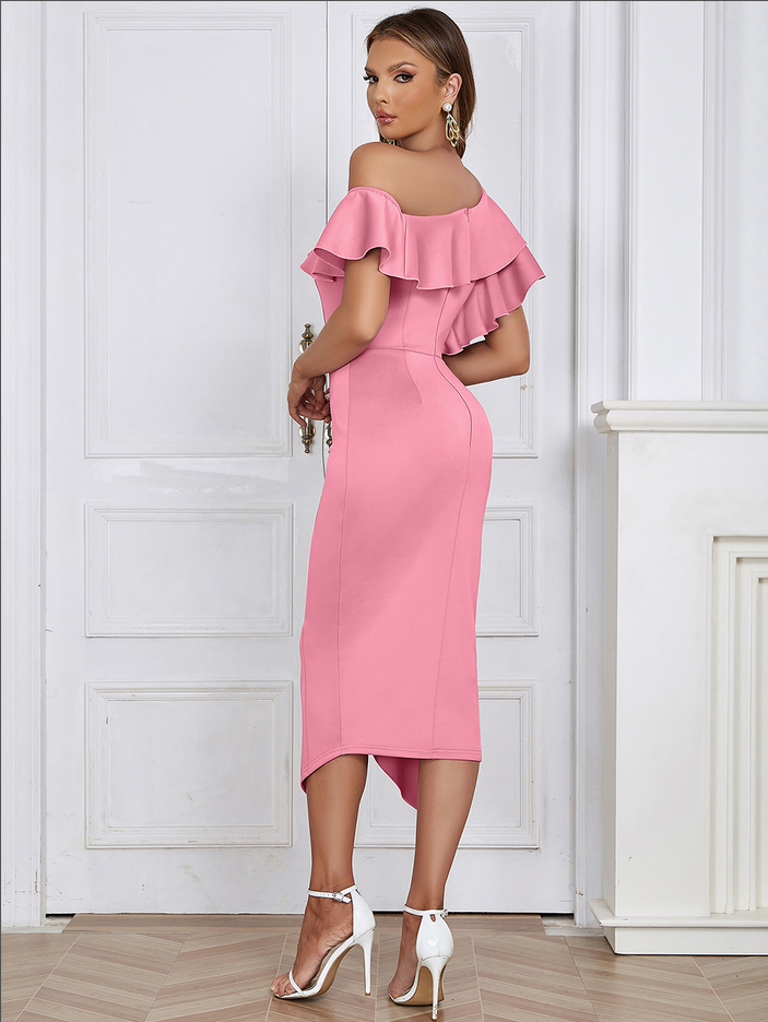 Asymmetrical, figure-hugging midi dress with a ruffled collar | Pink