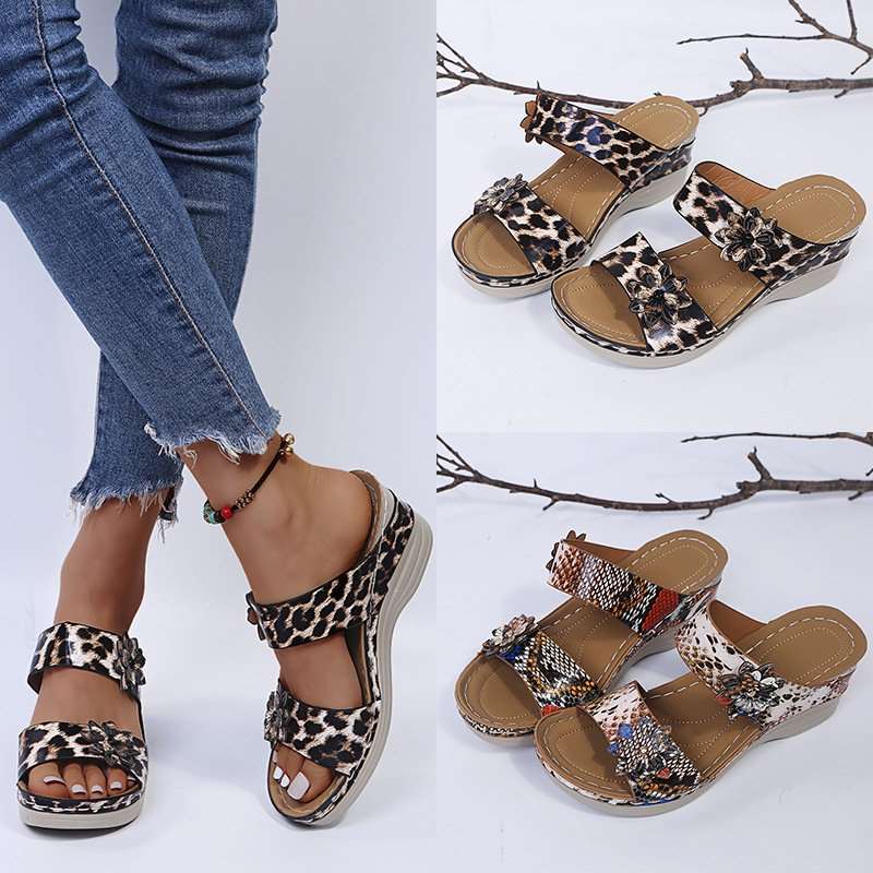 GR | Fashionable sandals