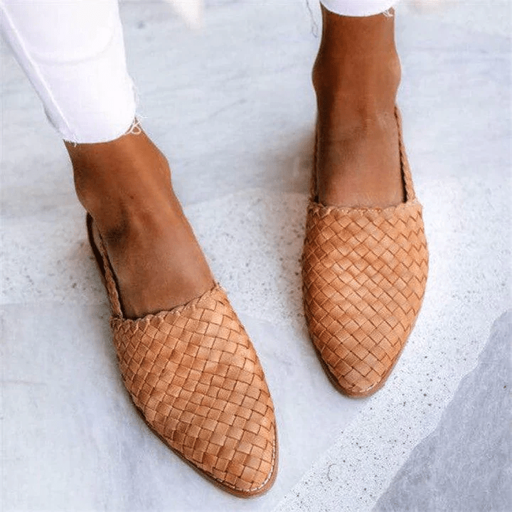 GR | Flat sandals